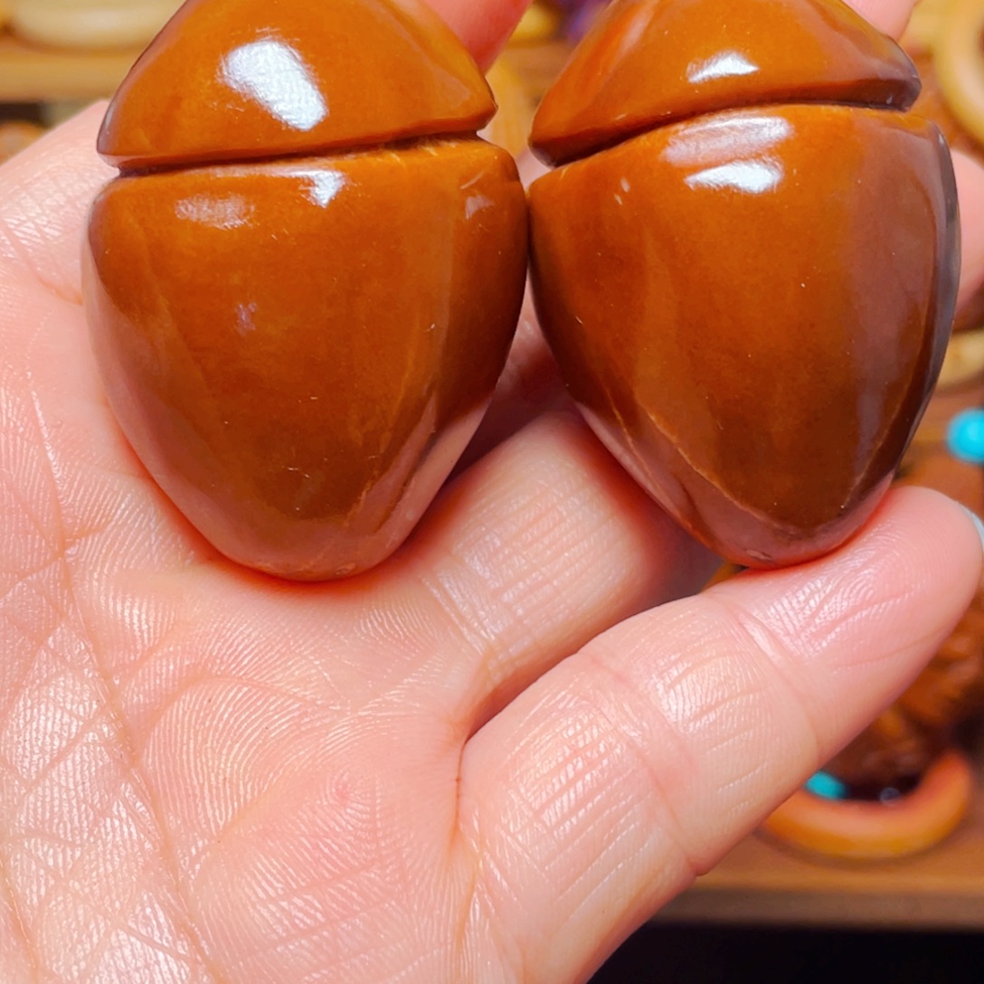 吊坠橄榄核阴阳手球