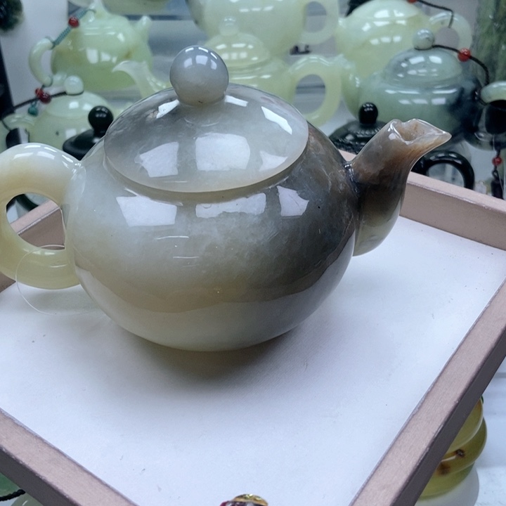 蛇纹石玉壶未镶嵌周****锅