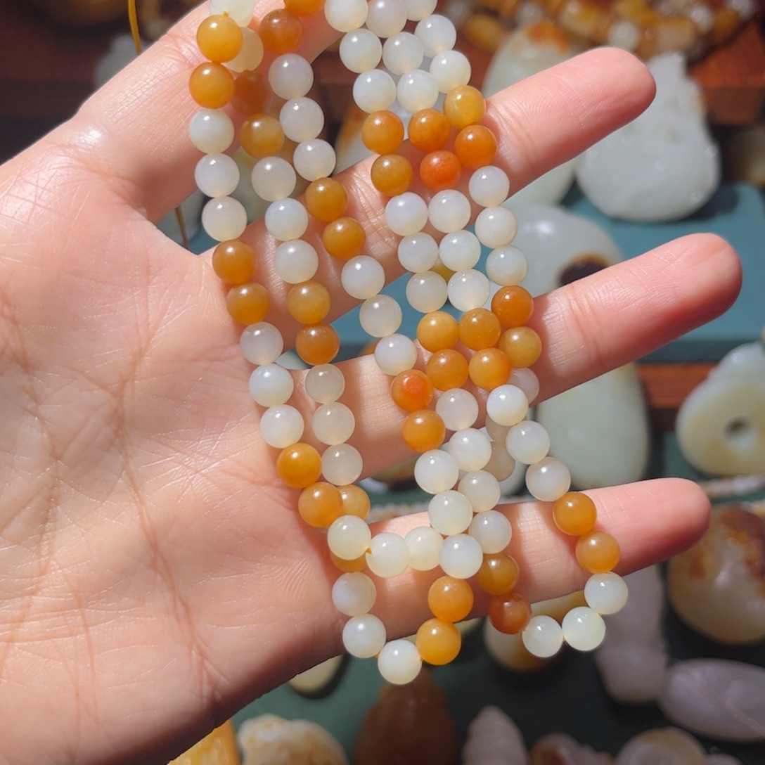 鹏***里和田玉未镶嵌颈饰