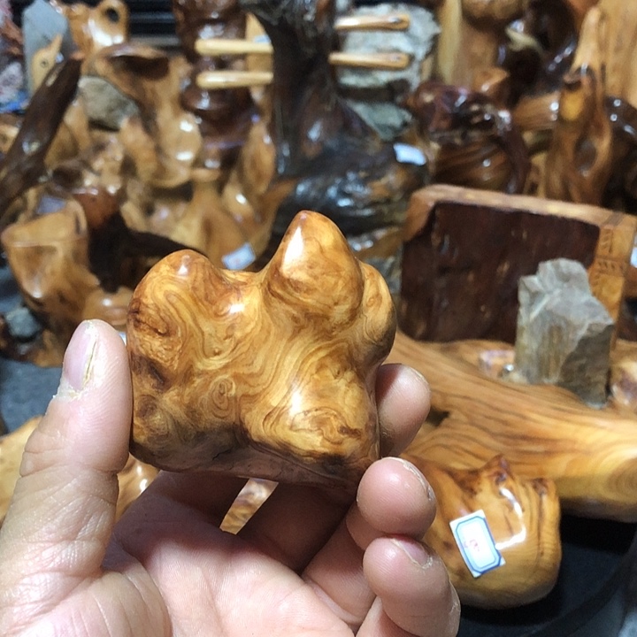 秋***豹柏木（崖柏）崖柏是