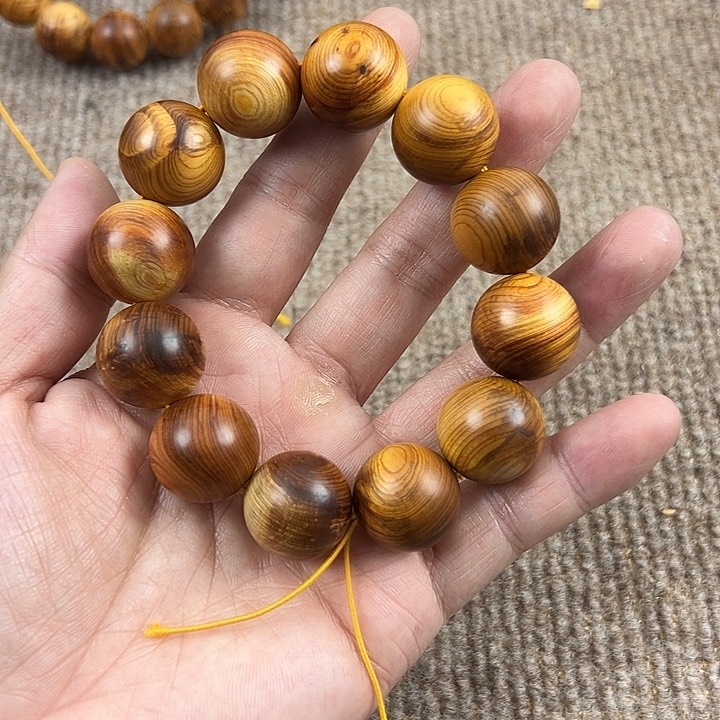 木太行崖柏2.0陈化。。。。。。。