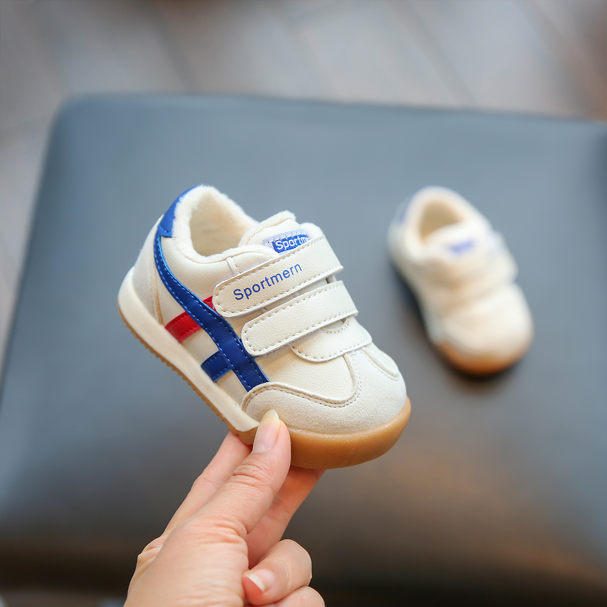 婴儿冬季鞋子一岁宝宝鞋学步鞋男宝板鞋机能鞋加绒保暖幼儿棉鞋女