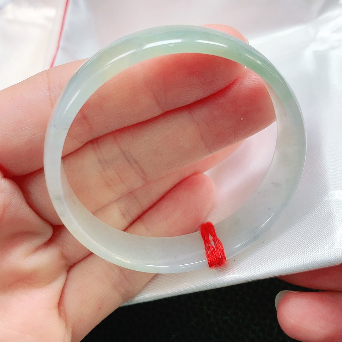 未镶嵌手镯翡翠51公主镯