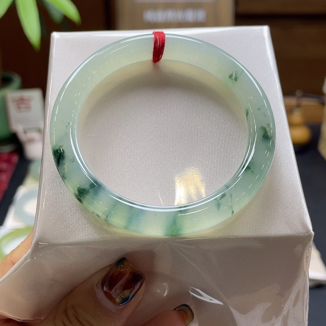 翡翠未镶嵌手镯29 号链接