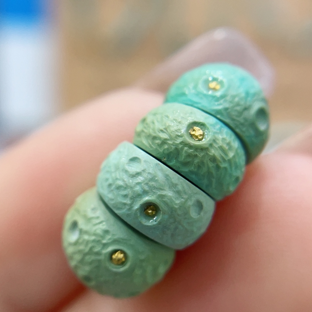 未镶嵌绿松石珠宝奇石