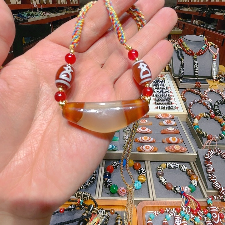 未镶嵌玛瑙/玉髓珠宝奇石