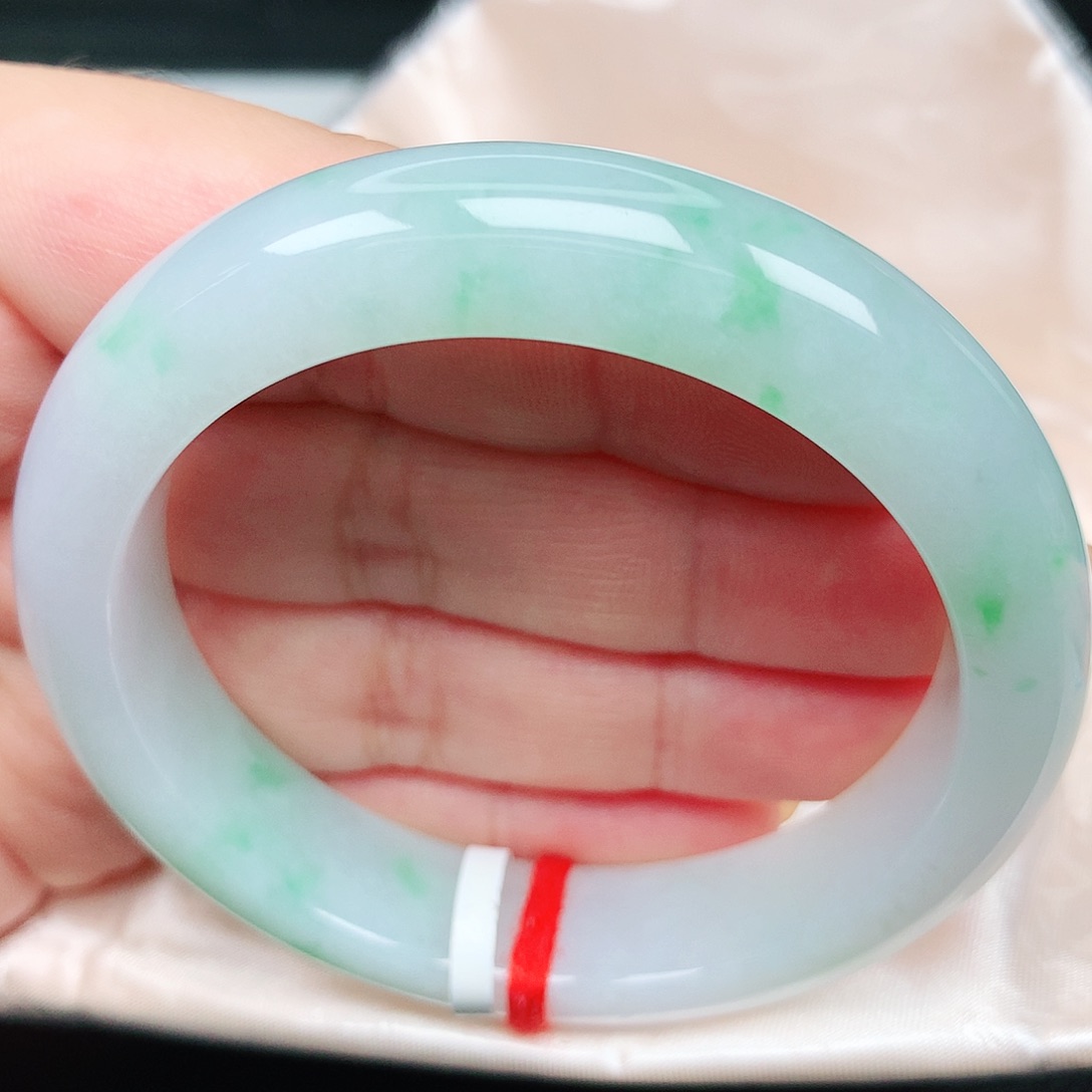 未镶嵌手镯翡翠21冰胶阳绿飘花