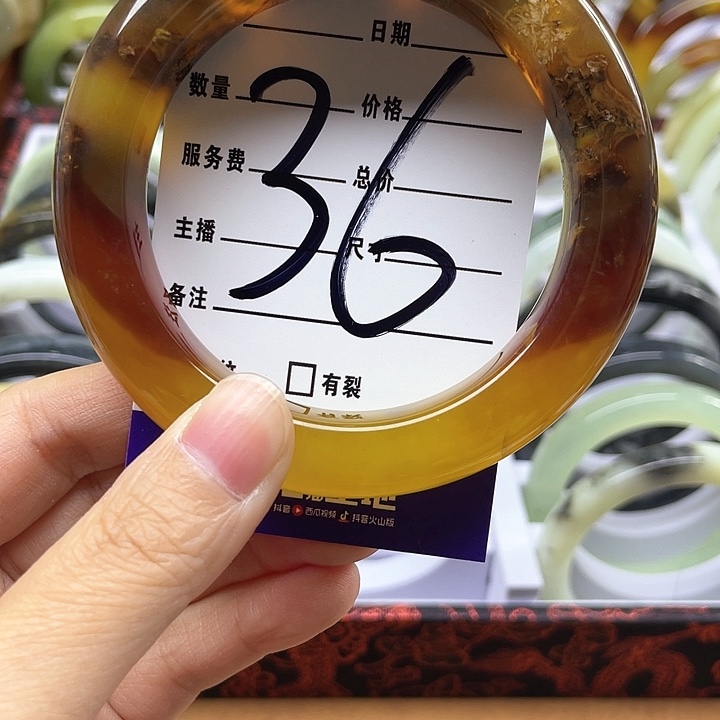 蛇纹石玉手镯合金倾**5