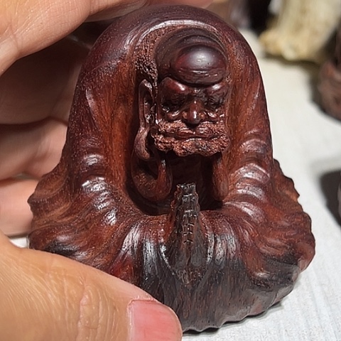 檀香紫檀（小叶紫檀）刘*牛