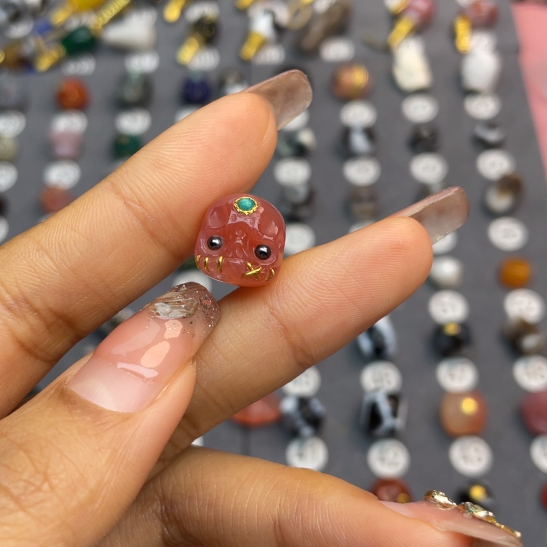 玛瑙/玉髓配饰合金小***?