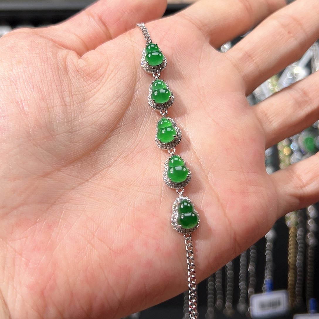 翡翠手链银S925镶嵌冰****皮8888