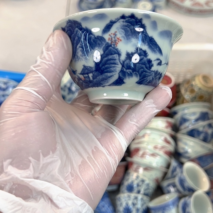 瓷片白青花万里江山压的杯主人杯全品