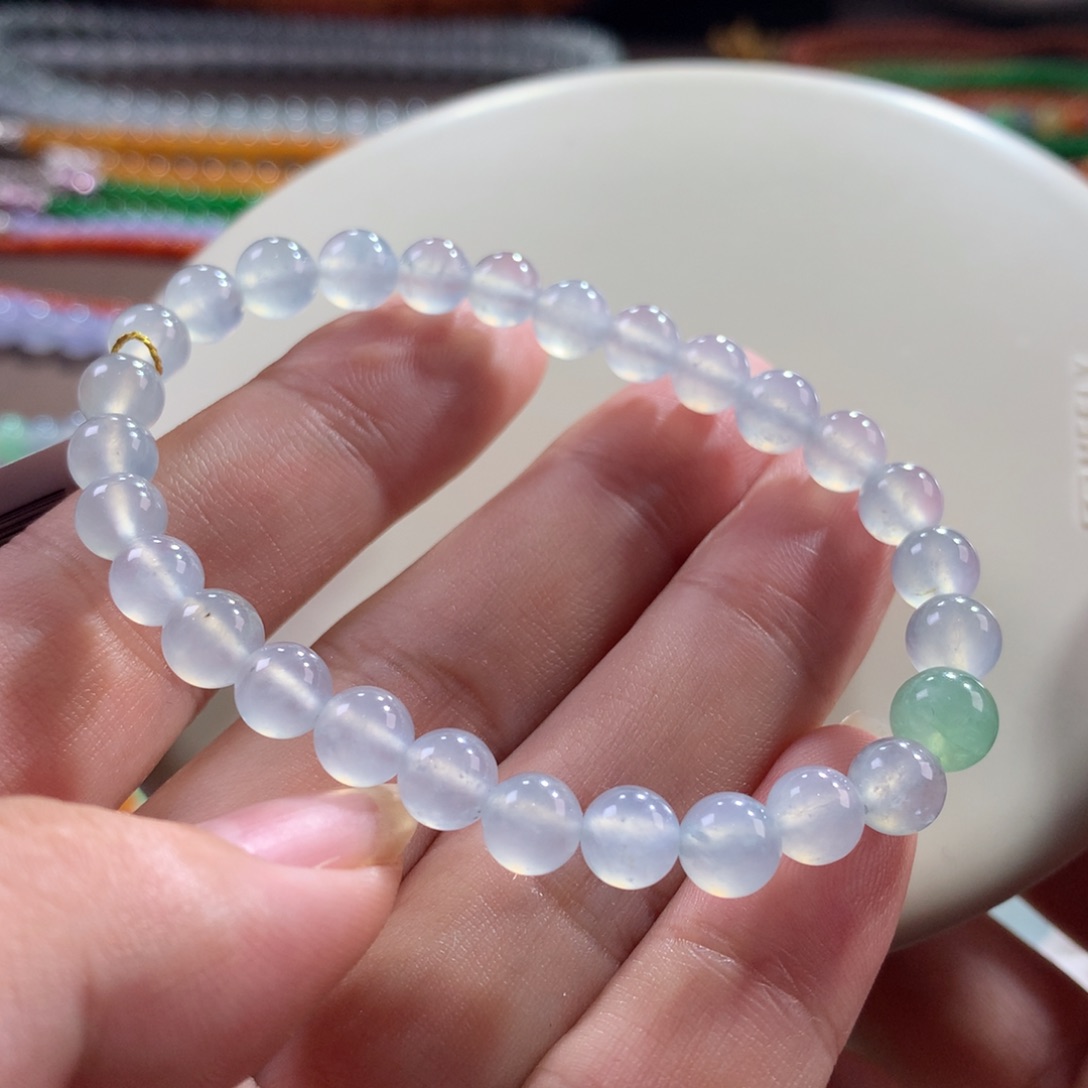 翡翠未镶嵌手链翡翠小高冰白月光卡6.40+