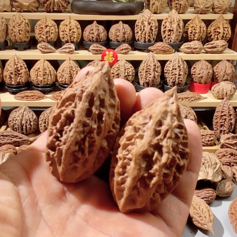 文玩核桃把件柳叶