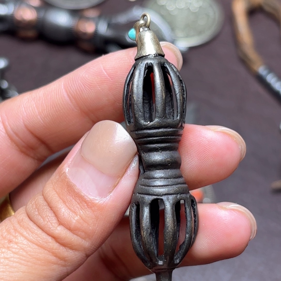 铜星月菩提吊坠项链