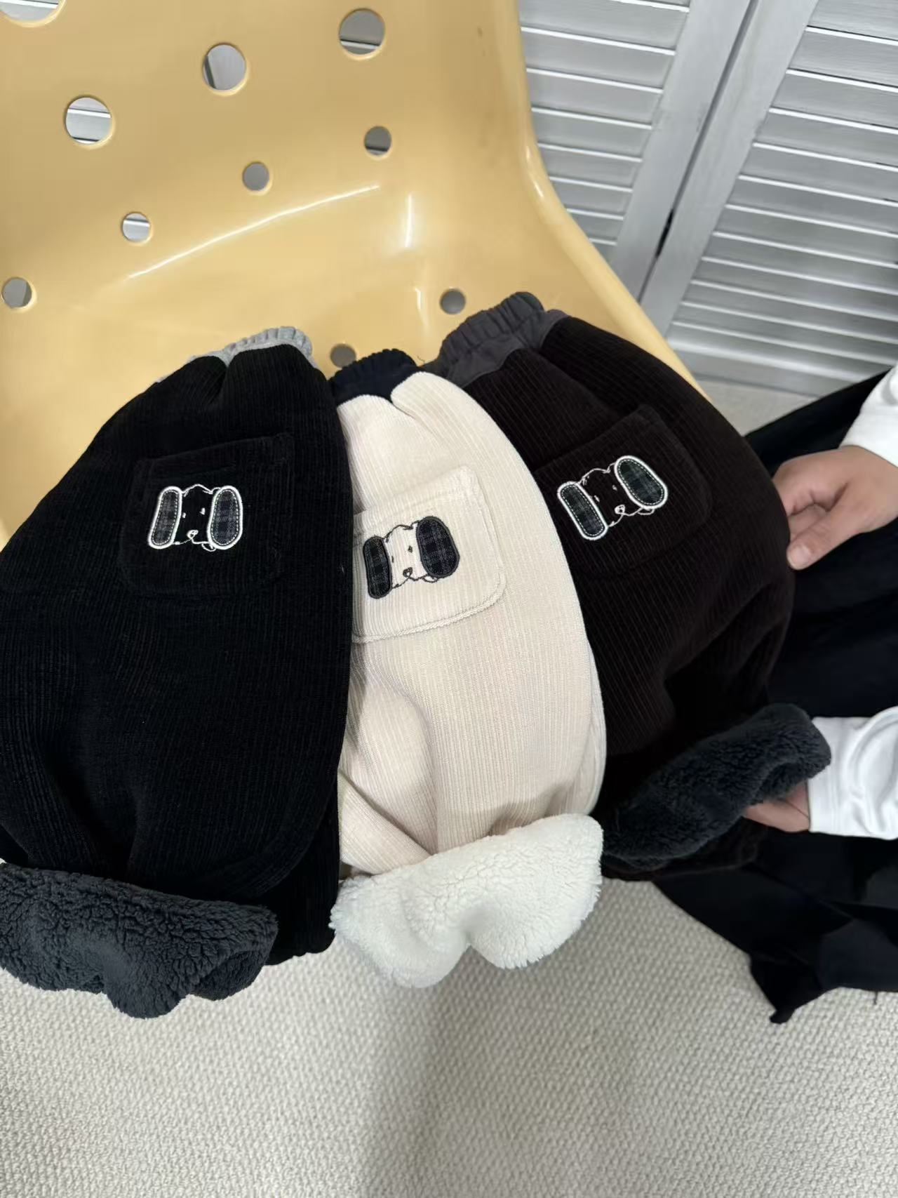 里沐予冬季儿童加厚加绒休闲裤800g