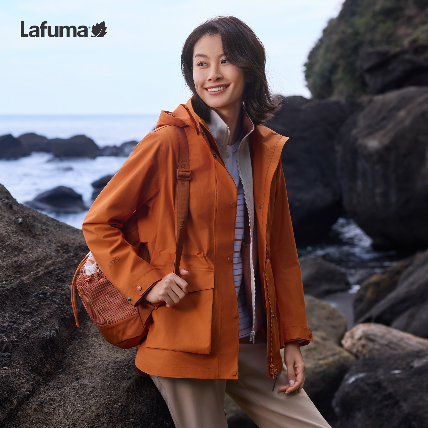 LAFUMA乐飞叶户外25防风防水冲锋衣II级女可拆卸帽夹克LFJA5CS61