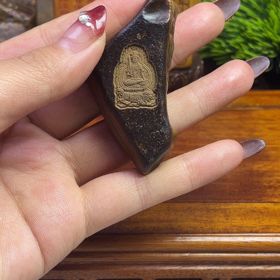 戈壁石2888858888855558633