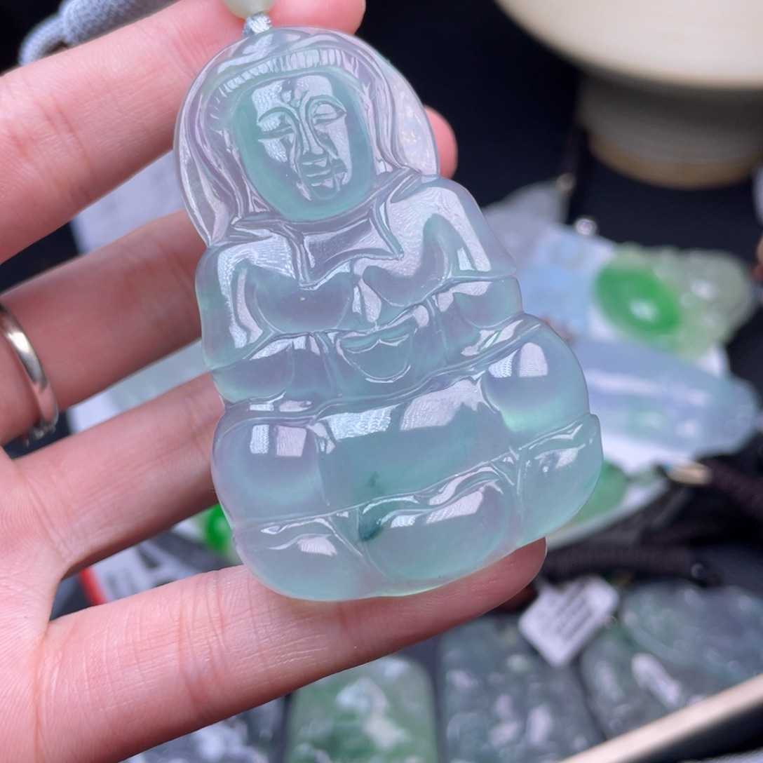 珐琅非金属黄*哥吊坠