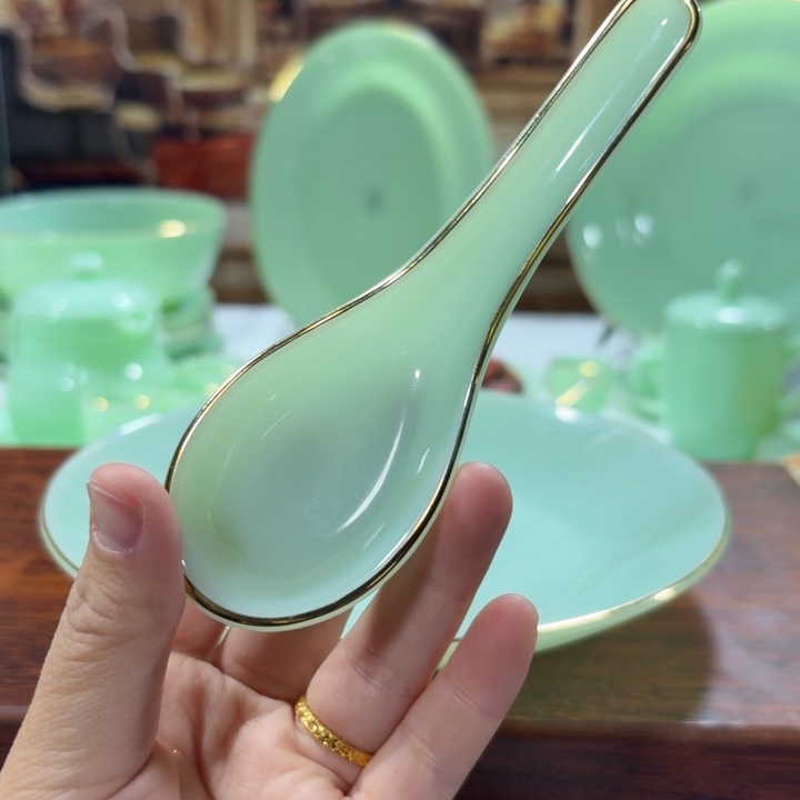 景德镇高端玉瓷单品