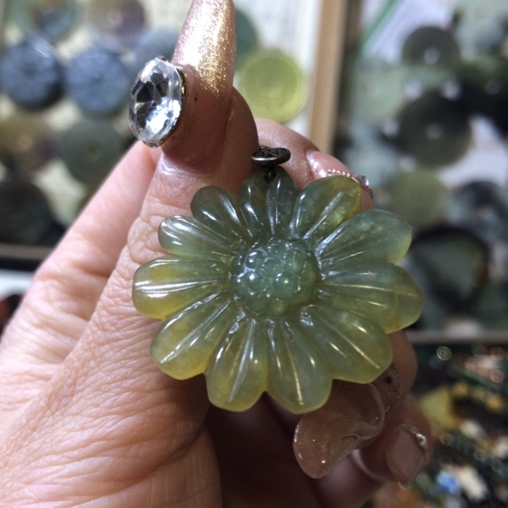 岫玉岫玉挂件未镶嵌