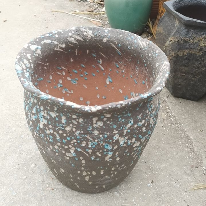 红陶口25高25瑕疵