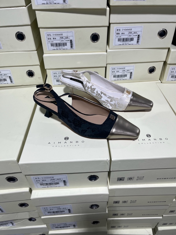 【漫步佳人】6211 34084新款法式拼色后空包头高跟搭扣尖头夏季女凉