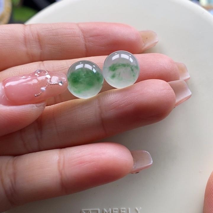 翡翠吊坠(不含链)未镶嵌翡翠多样性发其一（只发一个）