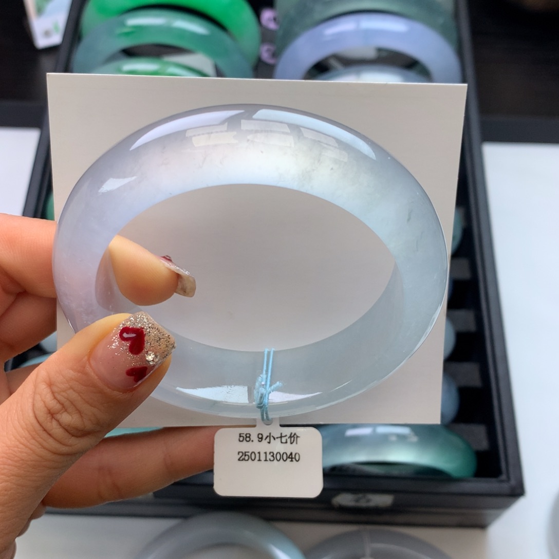 翡翠手镯未镶嵌玻璃种正圈轮胎泥鳅背定金