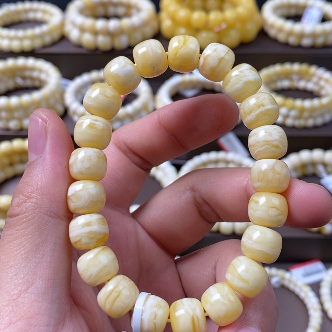 蜜蜡珠宝奇石未镶嵌10.5mm