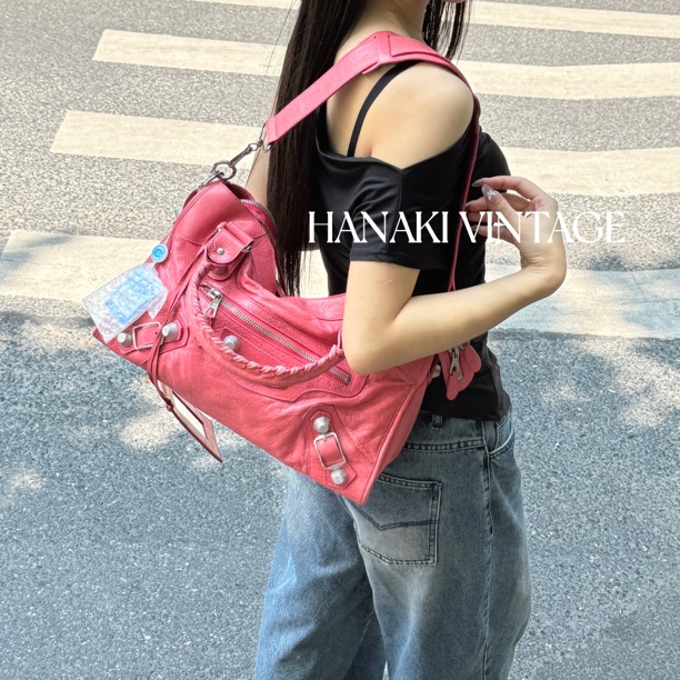 95新 Balenciaga/巴黎世家 花绮中古/粉色银钉中号city机车单肩包