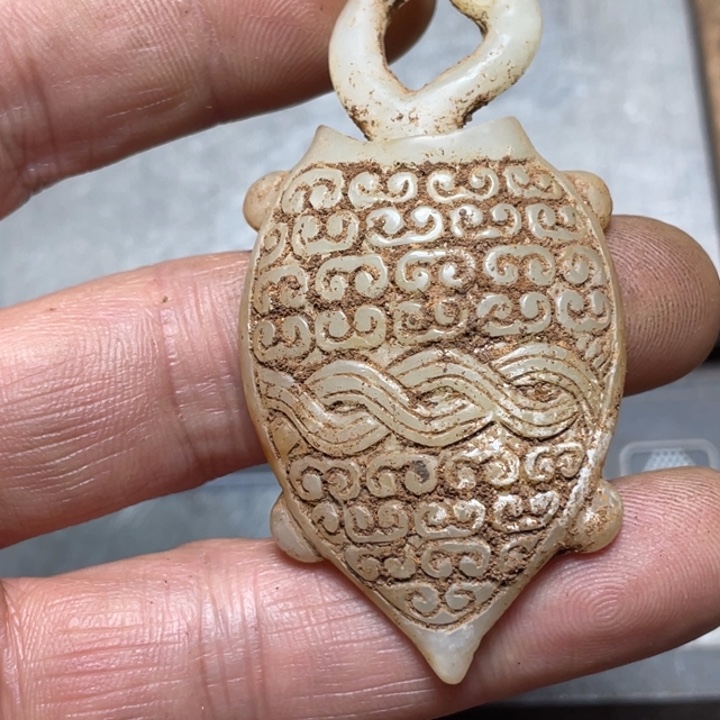 少***游白玉菩提吊坠Dhjjbbvvghjjjkk