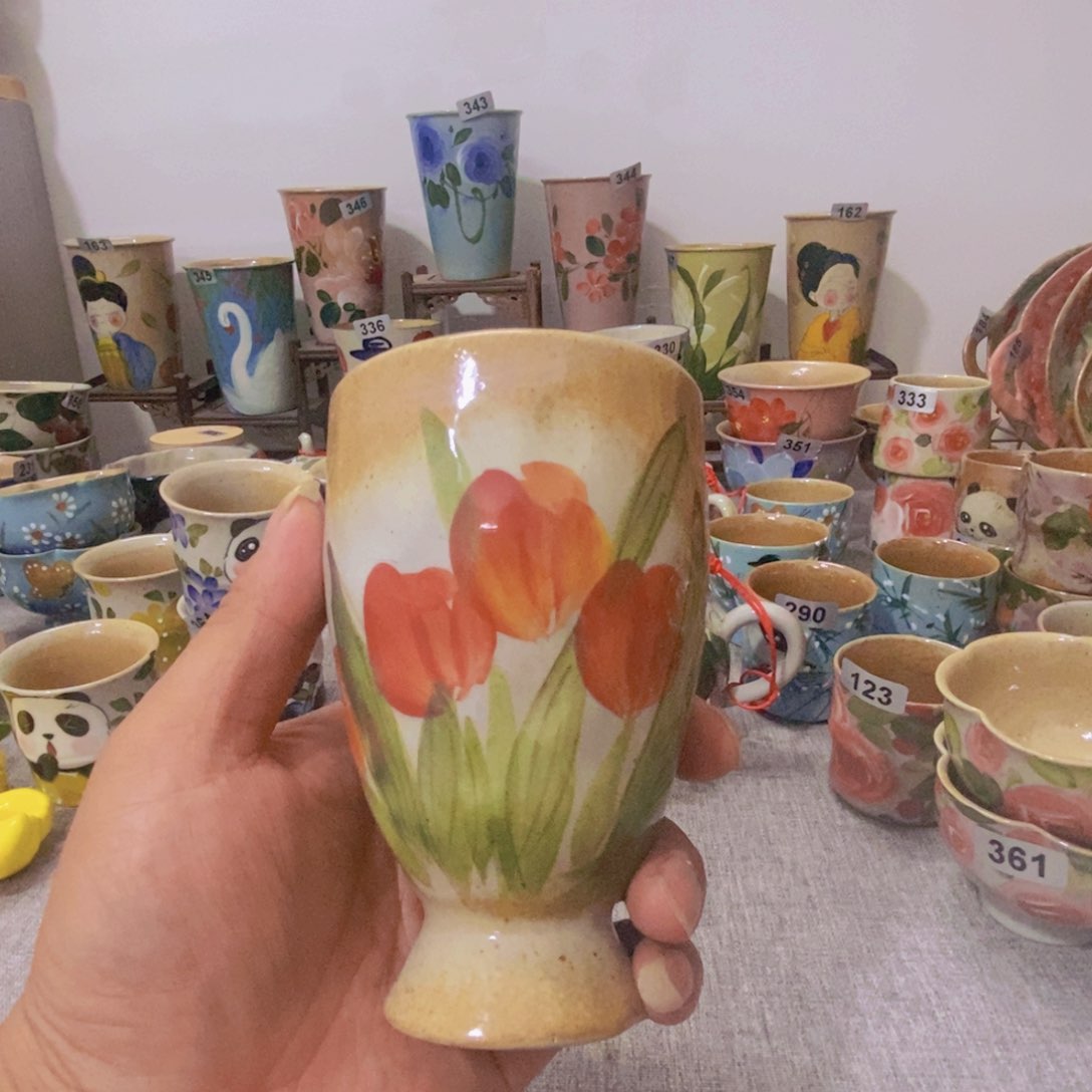 摆件景德镇陶瓷杯子