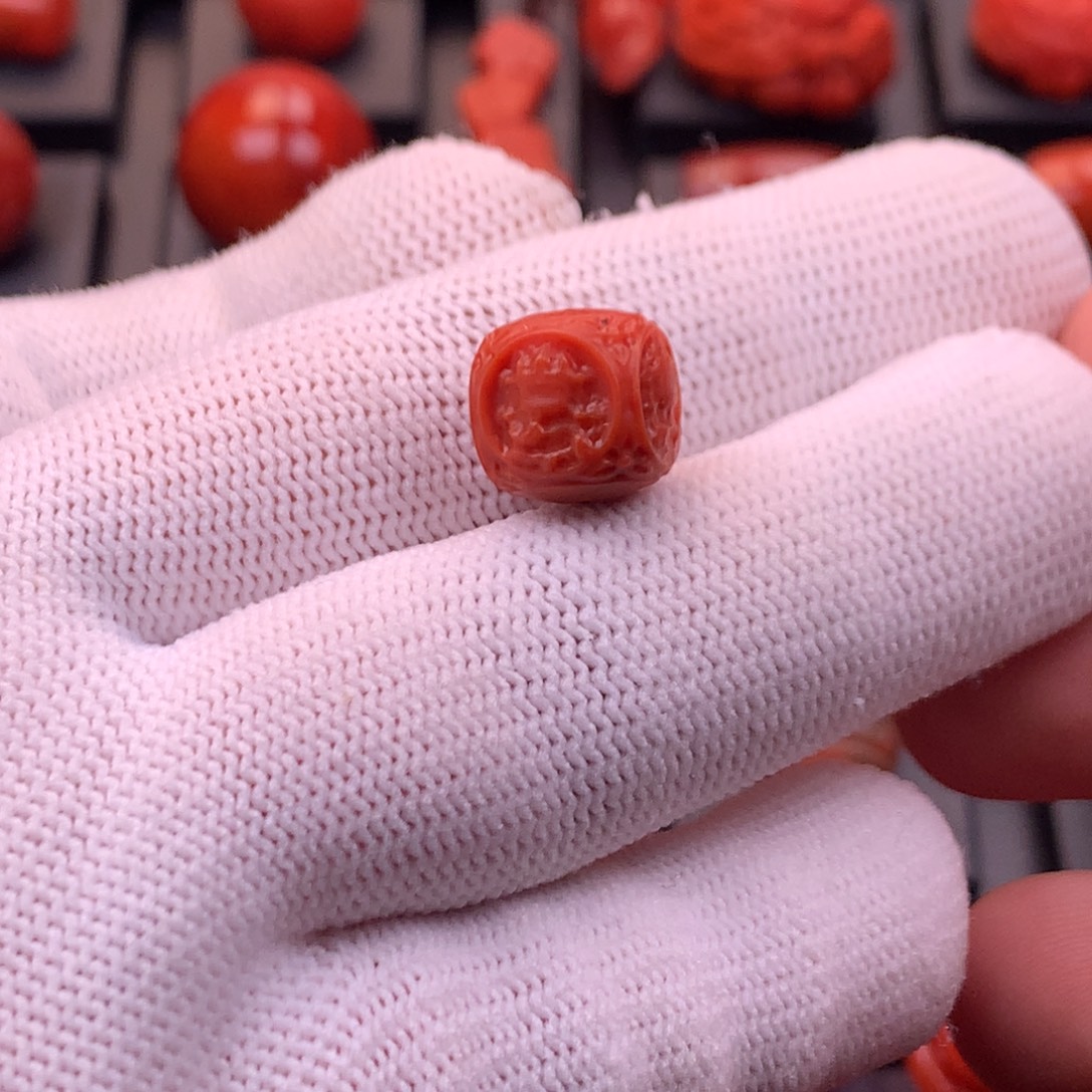 南红玛瑙未镶嵌精工雕刻六方无相单珠12mm