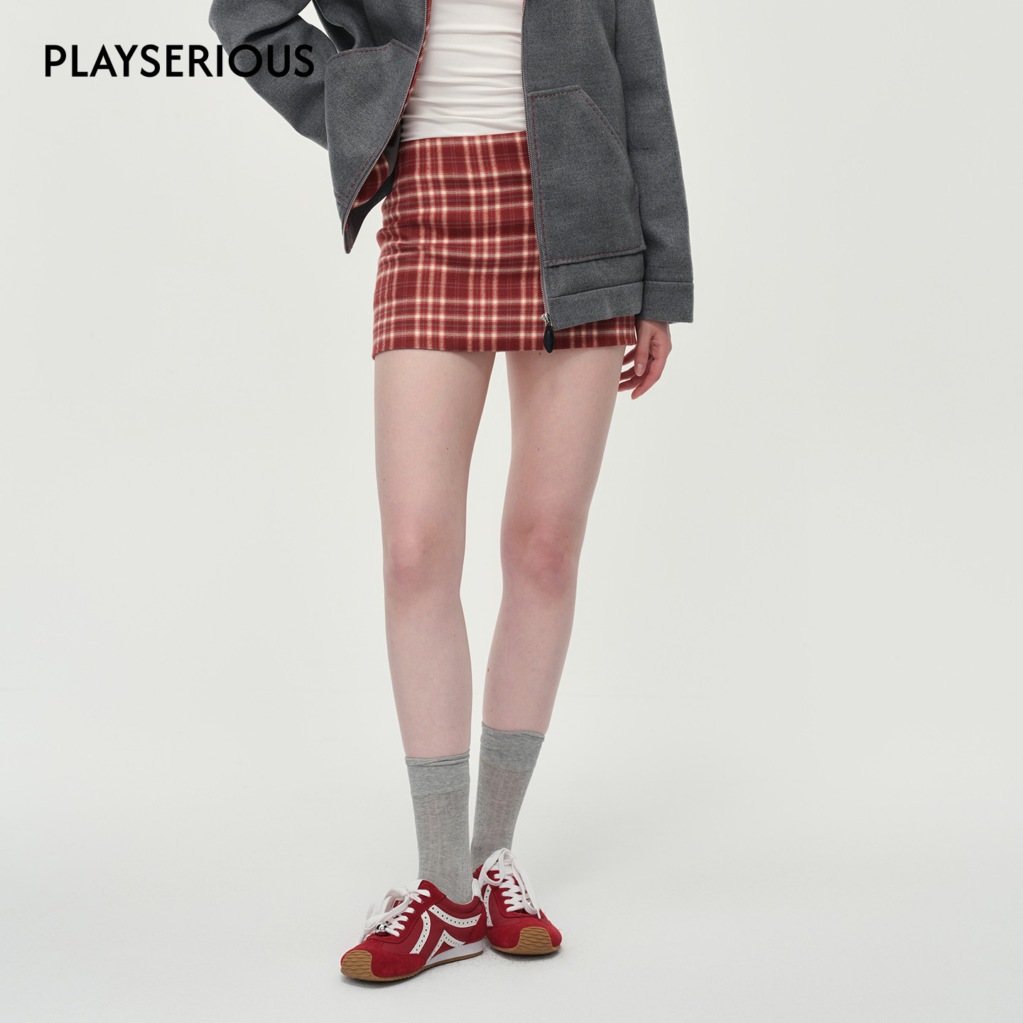 ODTD 2025秋冬新款休闲格纹A字包臀裙裤女修身显瘦复古格纹裙裤