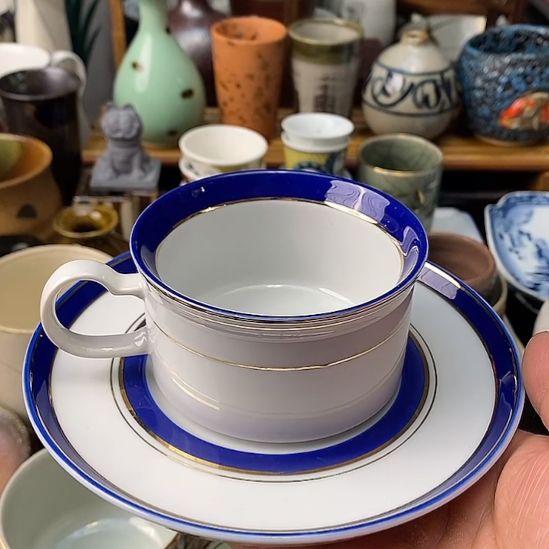    中古物品默认微瑕，谨慎参拍，满18包邮！