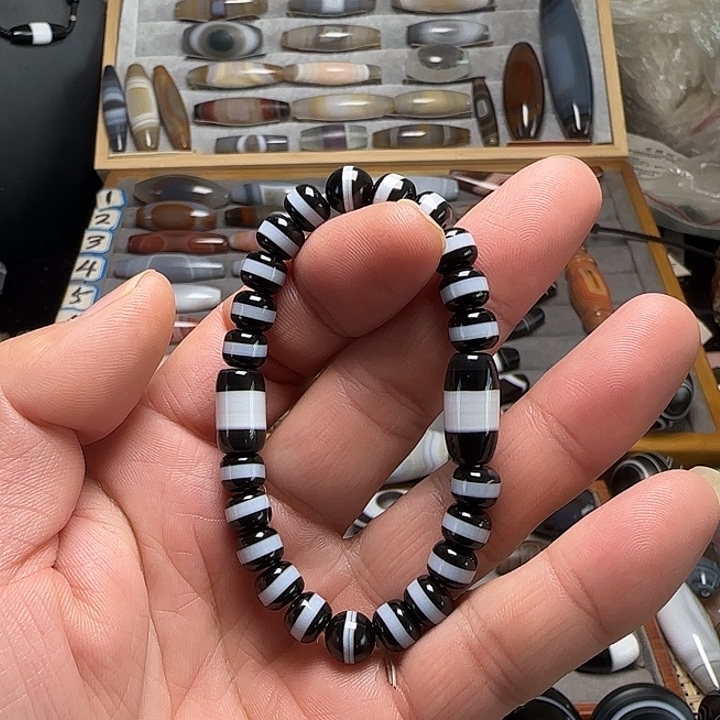 玛瑙/玉髓未镶嵌手串