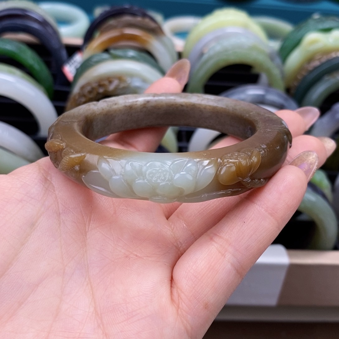 和田玉手镯54.7未镶嵌