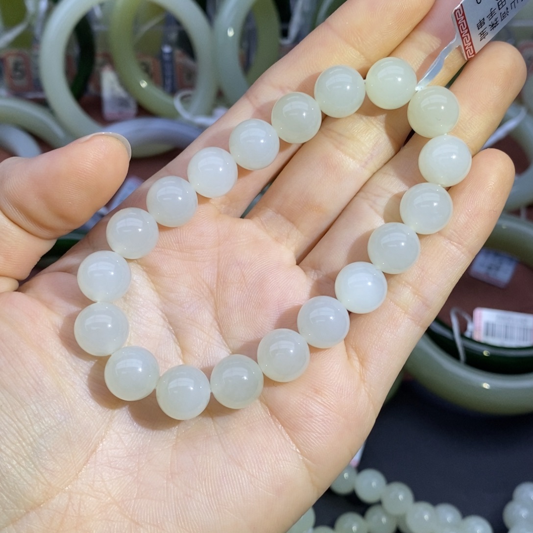 和田玉未镶嵌手串卡10