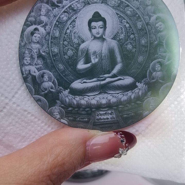 翡翠颈饰未镶嵌天然的A货翡翠多样性发货