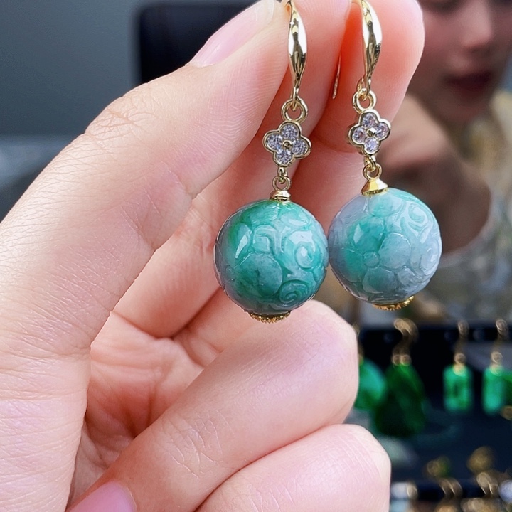 翡翠耳饰未镶嵌饰品