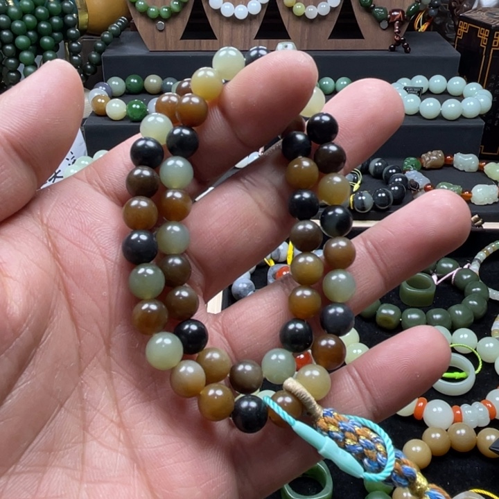 和田玉手串未镶嵌