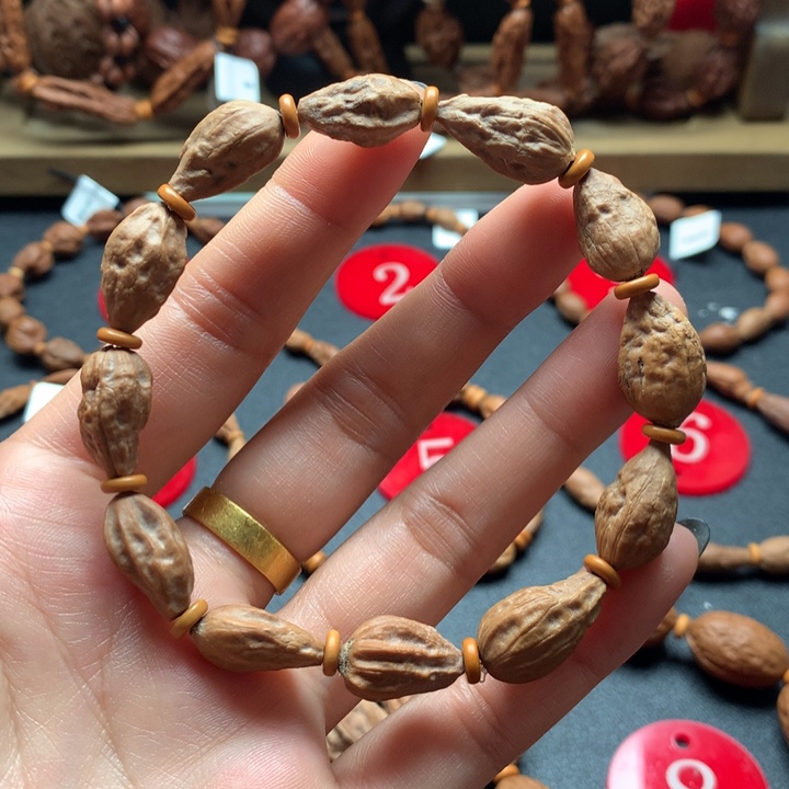 文玩核桃手串108异型手串1.0