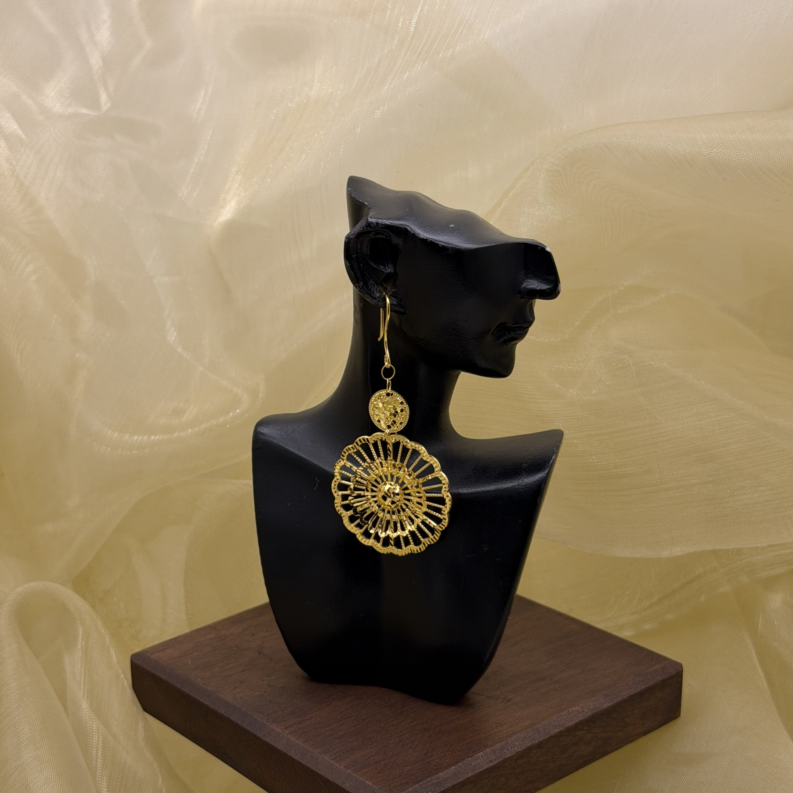 C播 6.21g 足金999 耳饰d