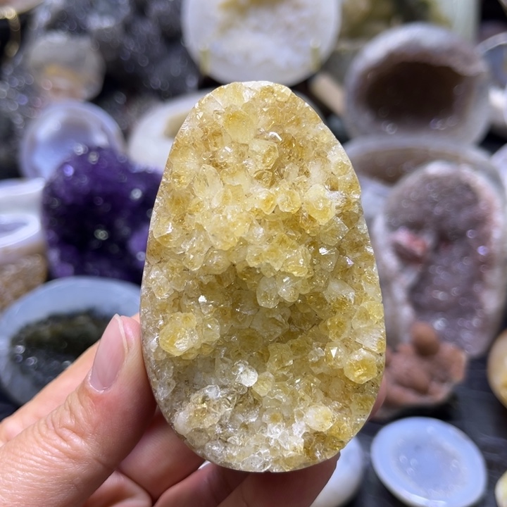 珠宝半成品水晶未镶嵌福利黄晶蛋