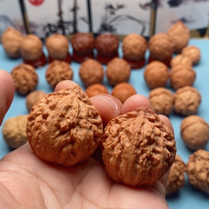 文玩核桃把件精品文玩手捻元