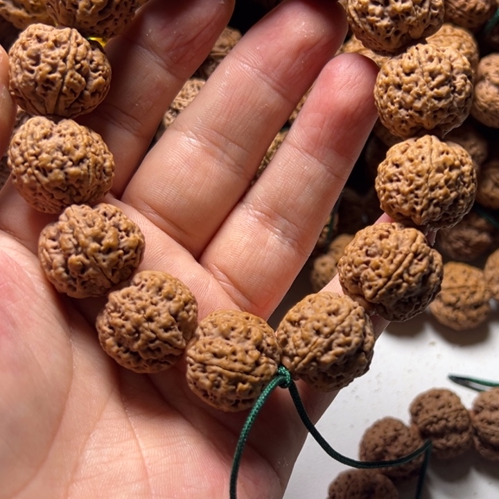 李***.吊坠金刚菩提37号金刚