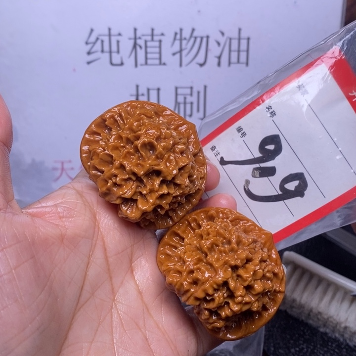 文玩核桃把件用****4919，46官帽