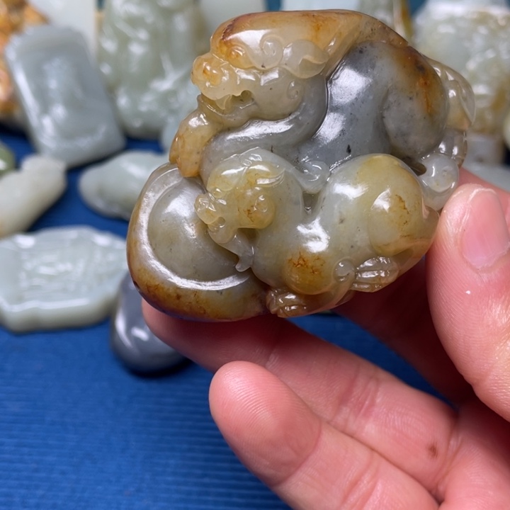 颈饰未镶嵌和田玉青***媚