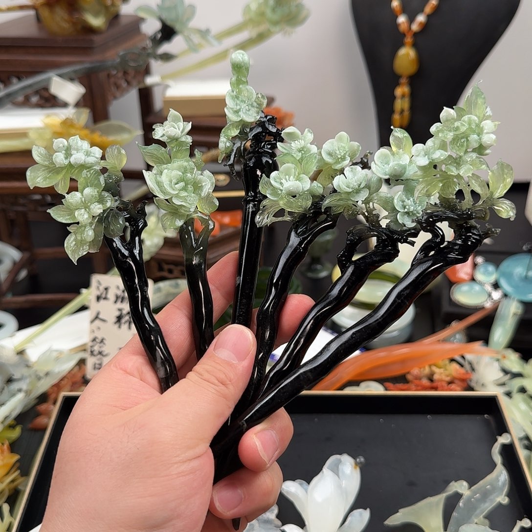 绯***迹蛇纹石玉未镶嵌发饰